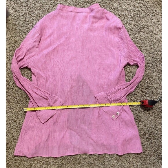 White Fox Womens Take Me Out Oversized Button Down Shirt Crinkle Pink Sz S/M - Picture 5 of 6